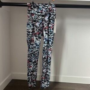 Abstract Patterned Leggings